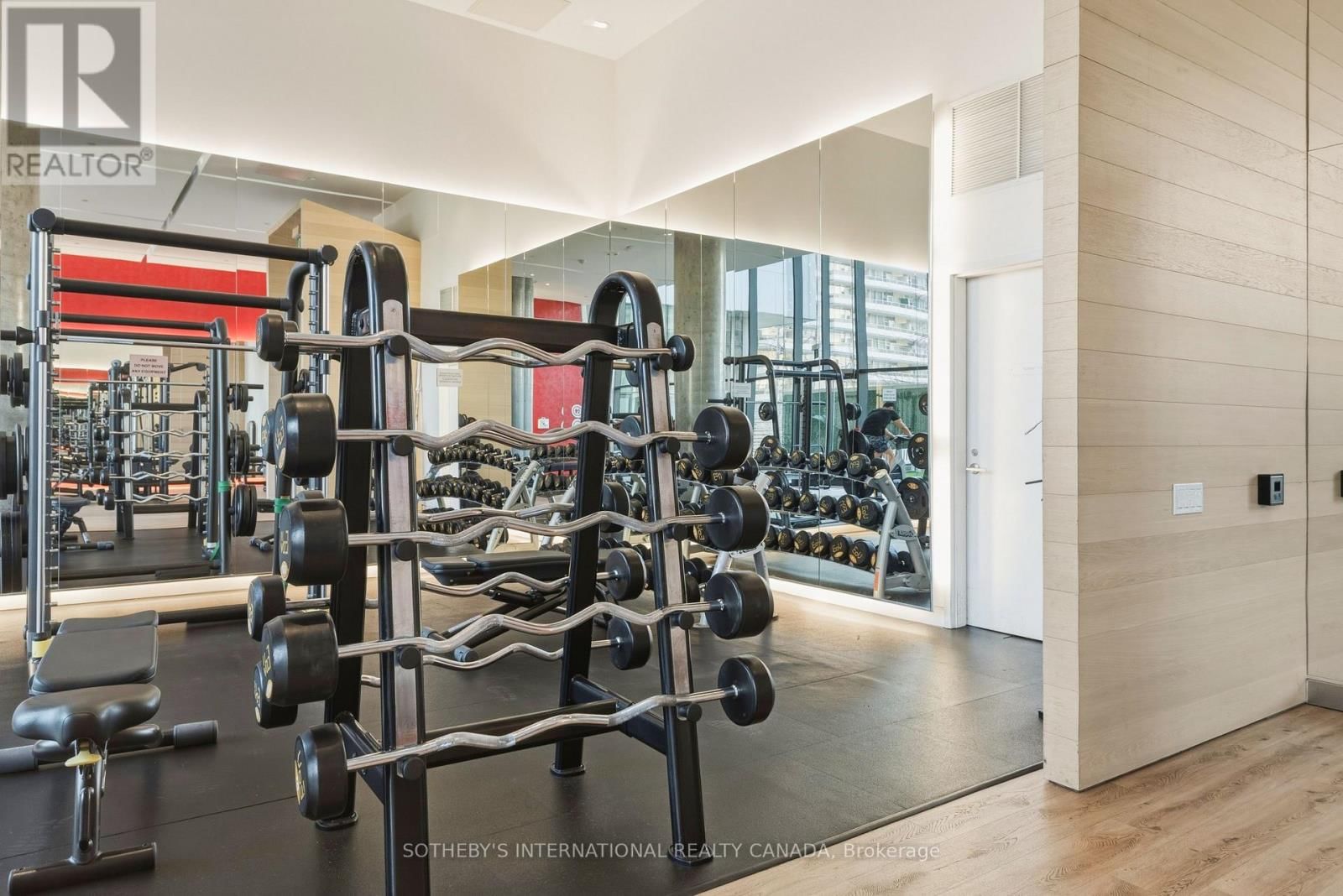 1101 - 185 ROEHAMPTON AVENUE Image 29