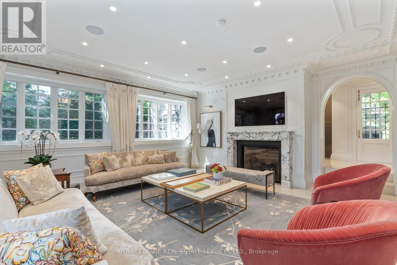 108 SANDRINGHAM DRIVE Image 14