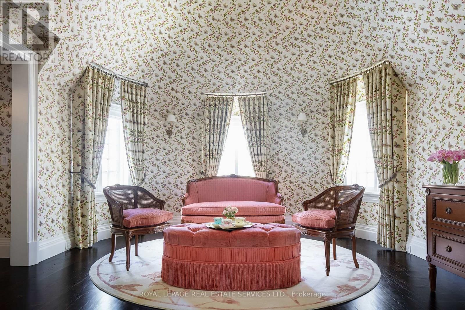 108 SANDRINGHAM DRIVE Image 31