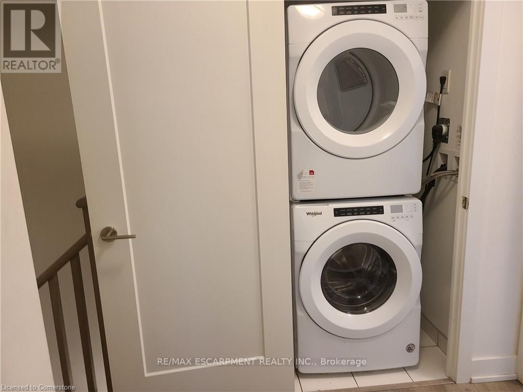 120 - 80 VANAULEY STREET Image 12