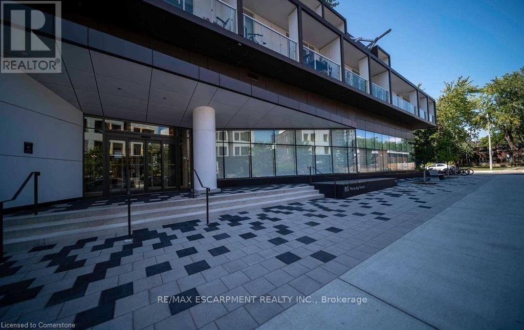 120 - 80 VANAULEY STREET Image 2