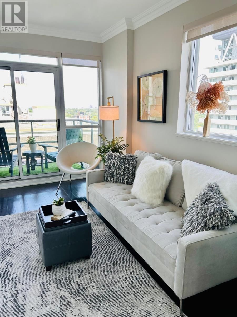 PH5 - 88 BROADWAY AVENUE Image 18