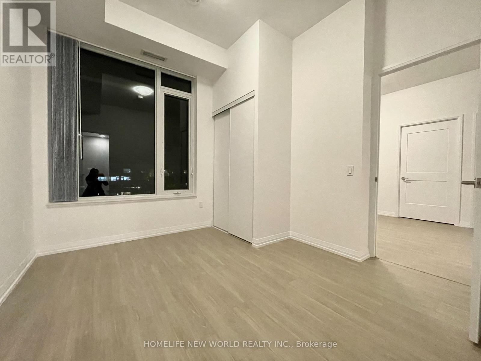 2811 - 50 DUNFIELD AVENUE Image 7