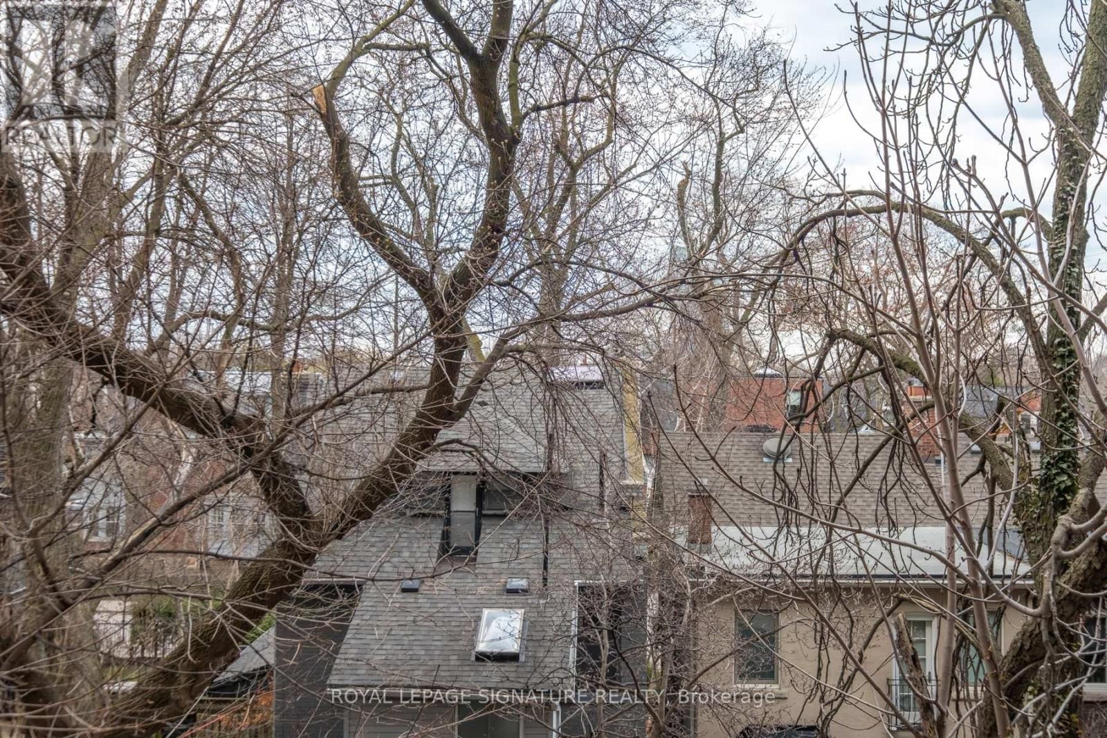 303 - 285 AVENUE ROAD Image 24