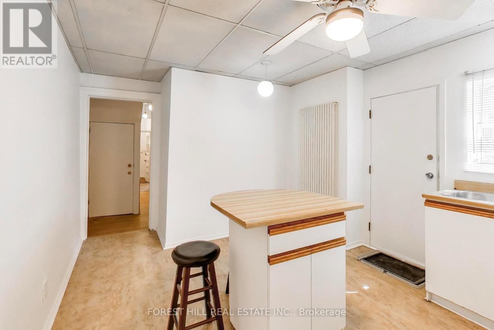 30 ROBERT STREET Image 10