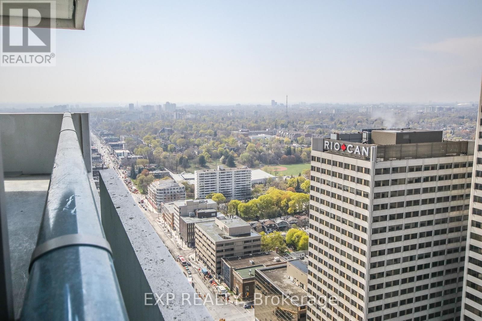 3410 - 2221 YONGE STREET Image 15