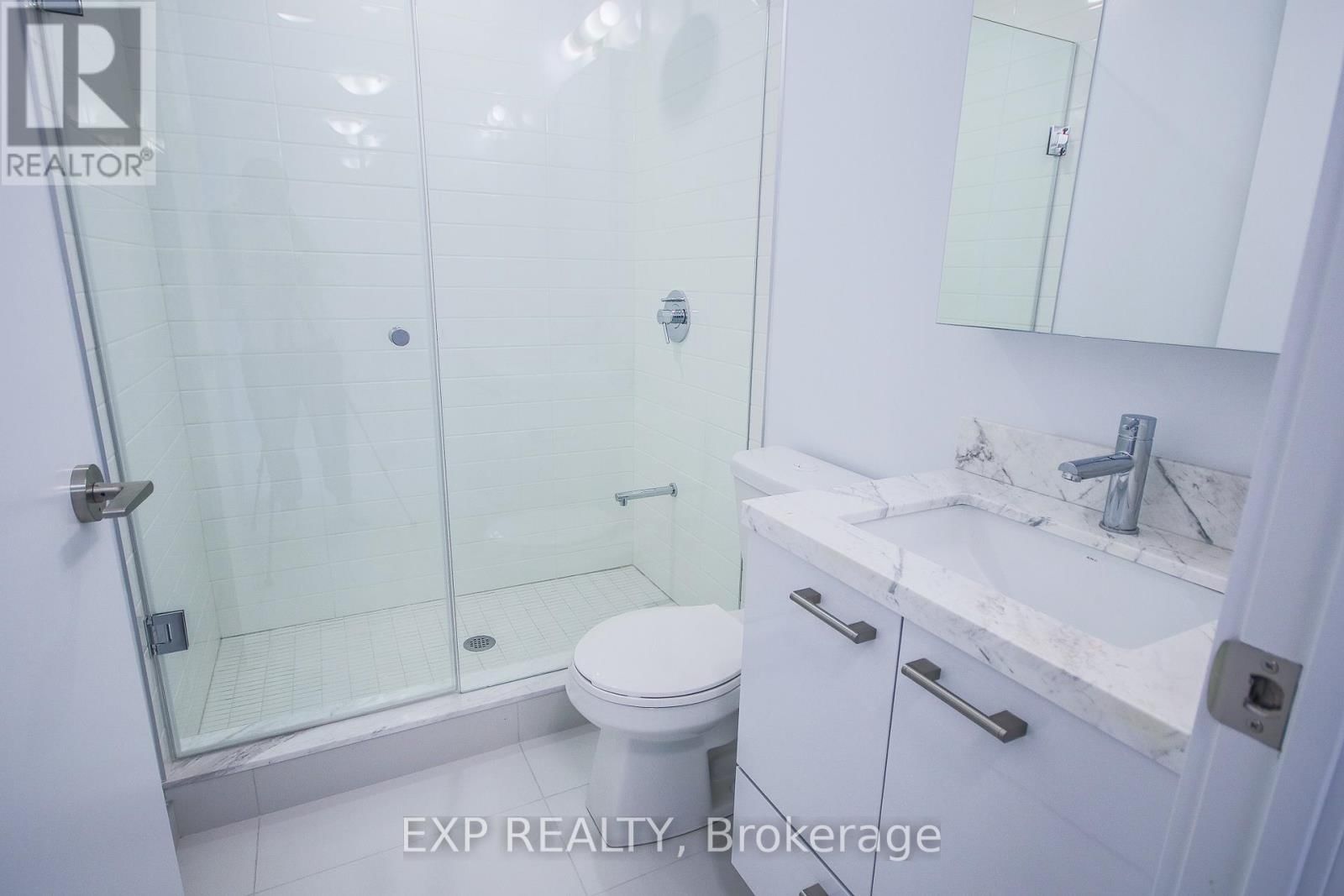 3410 - 2221 YONGE STREET Image 7