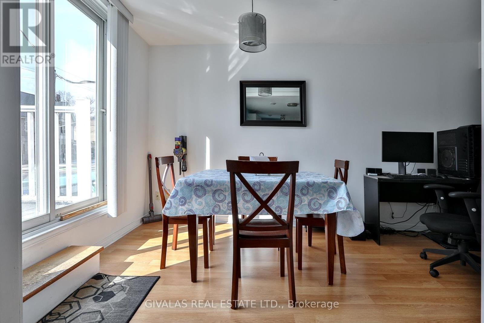 174 EGLINTON AVENUE WEST Image 38