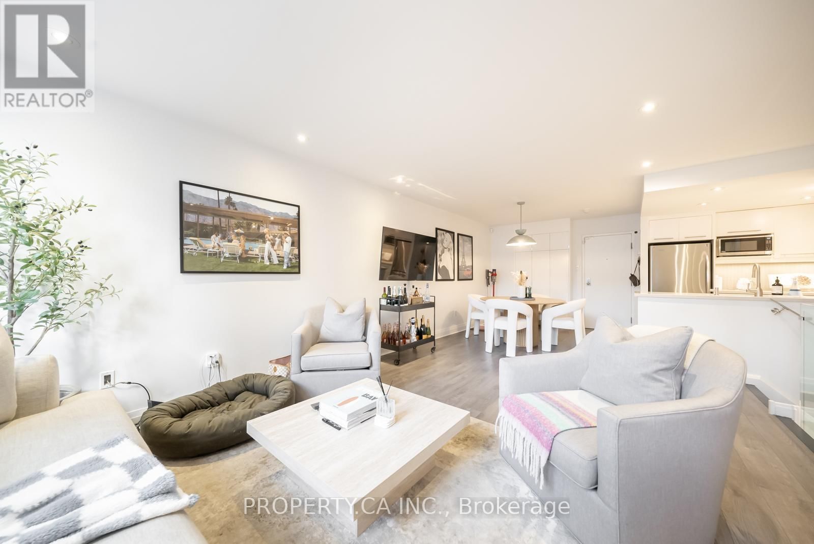 A5 - 142 PEARS AVENUE Image 8