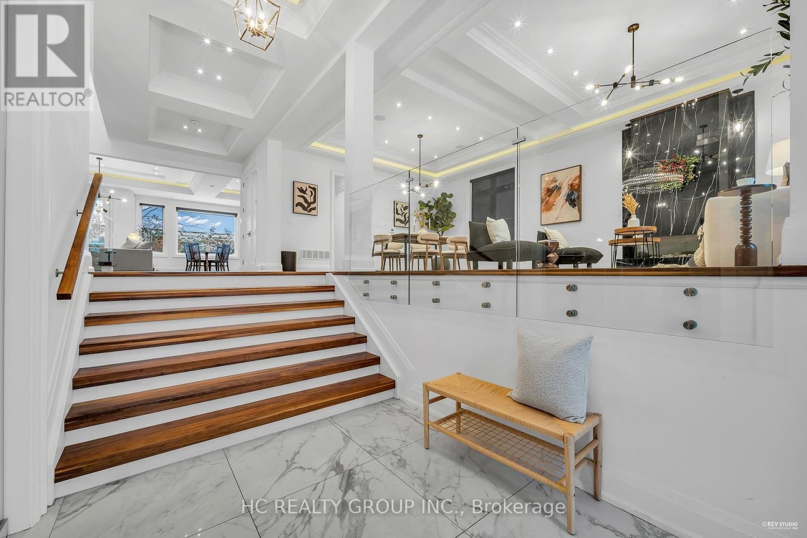 92 GLEN RUSH BOULEVARD Image 4