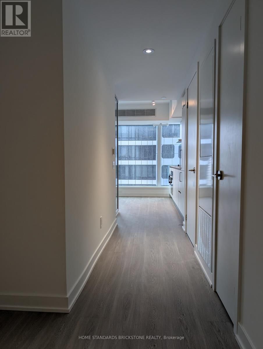 2505 - 8 WELLESLEY STREET WEST Image 13