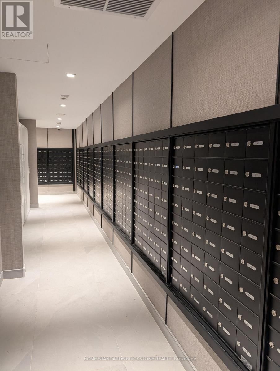 2505 - 8 WELLESLEY STREET WEST Image 24