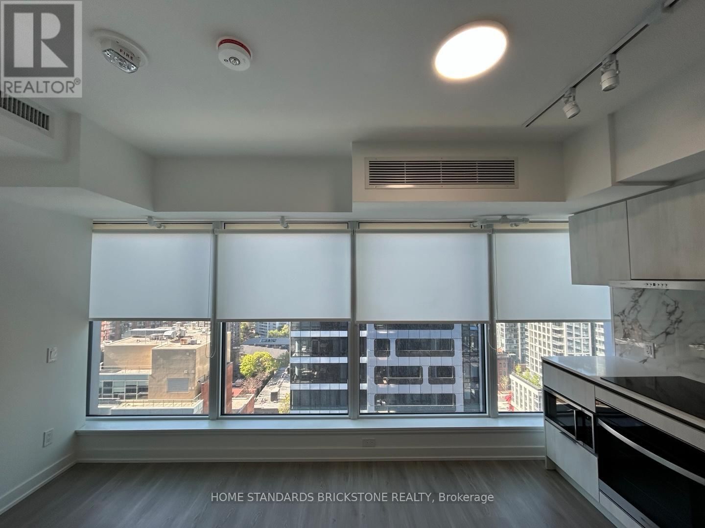 2505 - 8 WELLESLEY STREET WEST Image 6