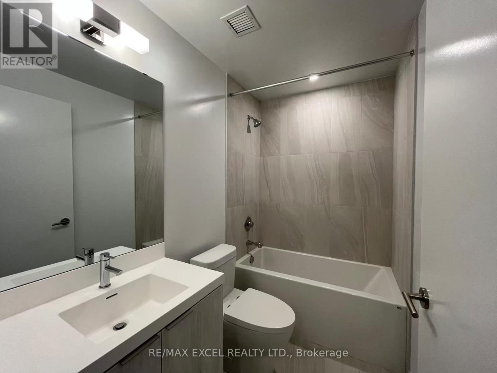 225 - 5858 YONGE STREET Image 20