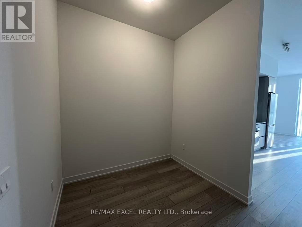 225 - 5858 YONGE STREET Image 3