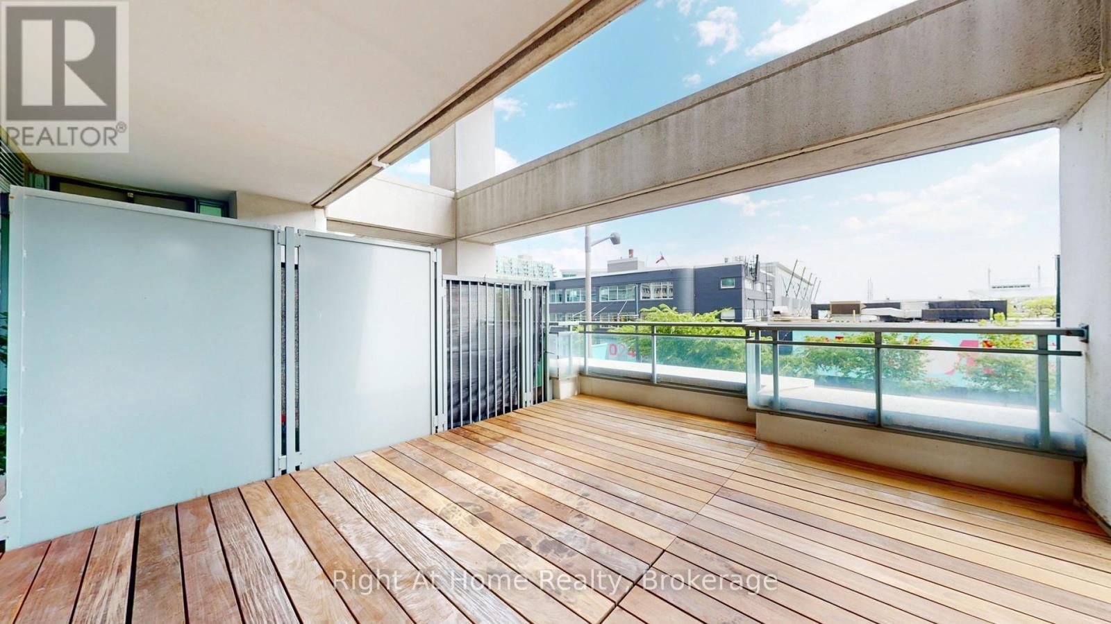 209 - 228 QUEENS QUAY WEST Image 7