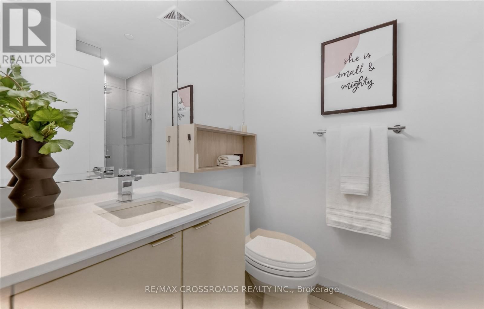 406 - 70 PRINCESS STREET Image 14