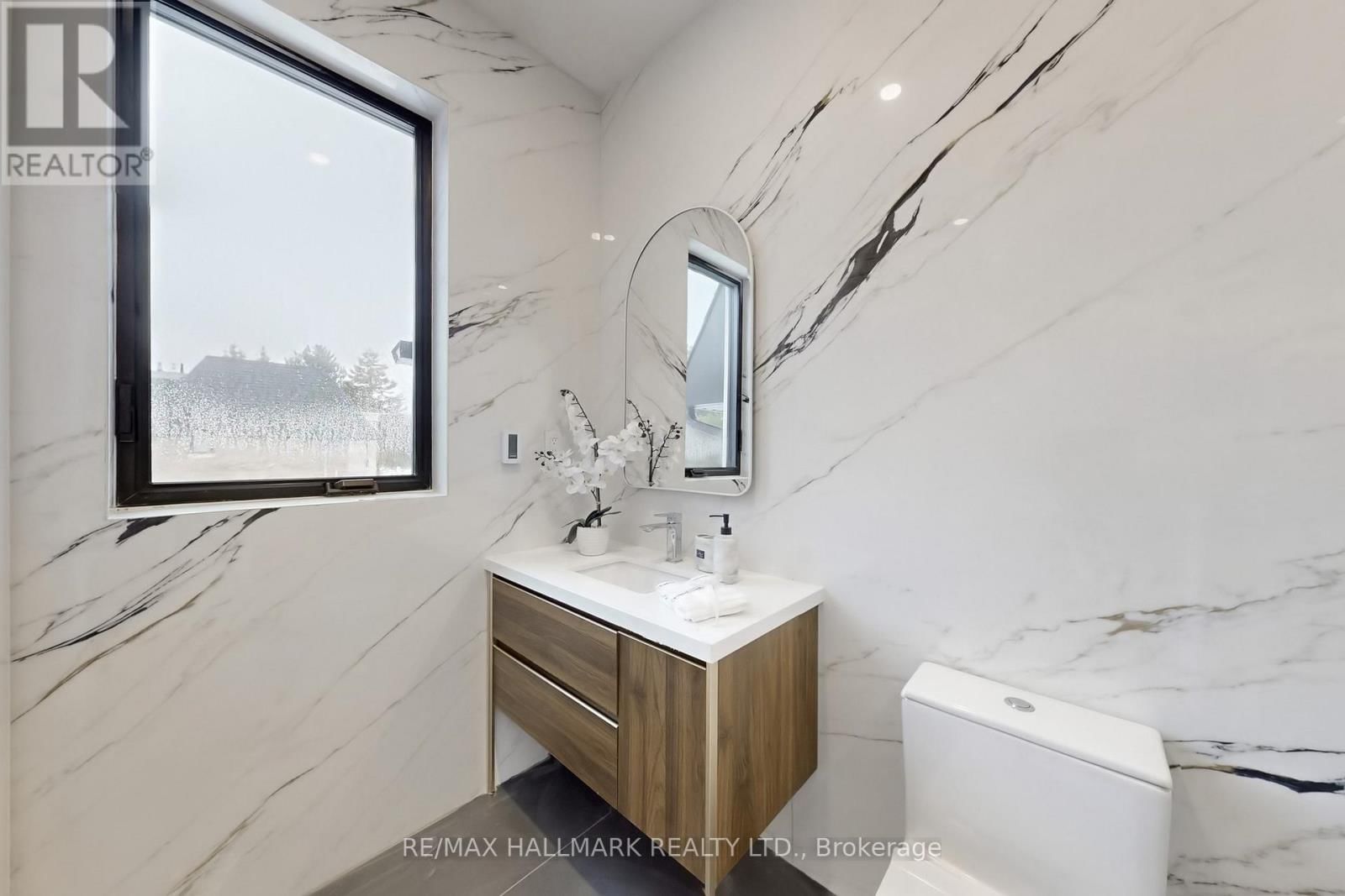 58 SUMNER HEIGHTS DRIVE Image 38