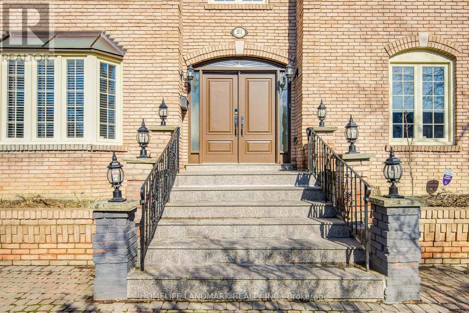 21 KIRKDALE CRESCENT Image 5