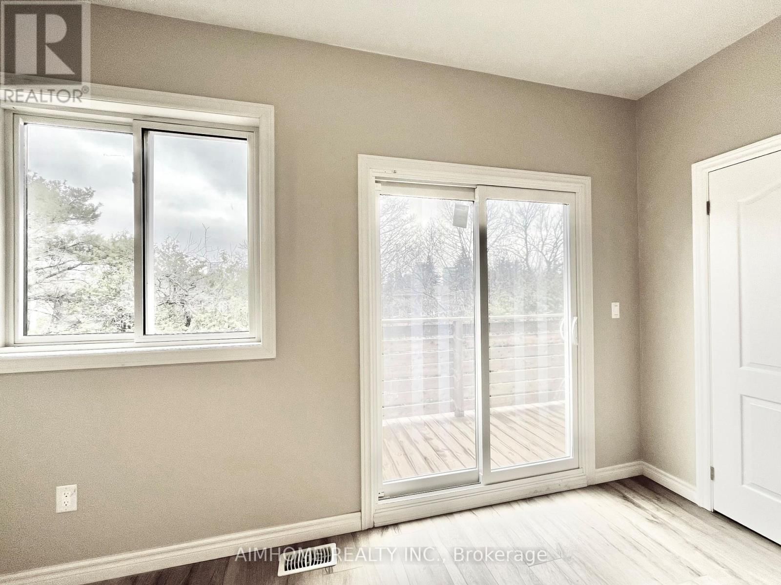 3 - 15 WADDINGTON CRESCENT Image 17