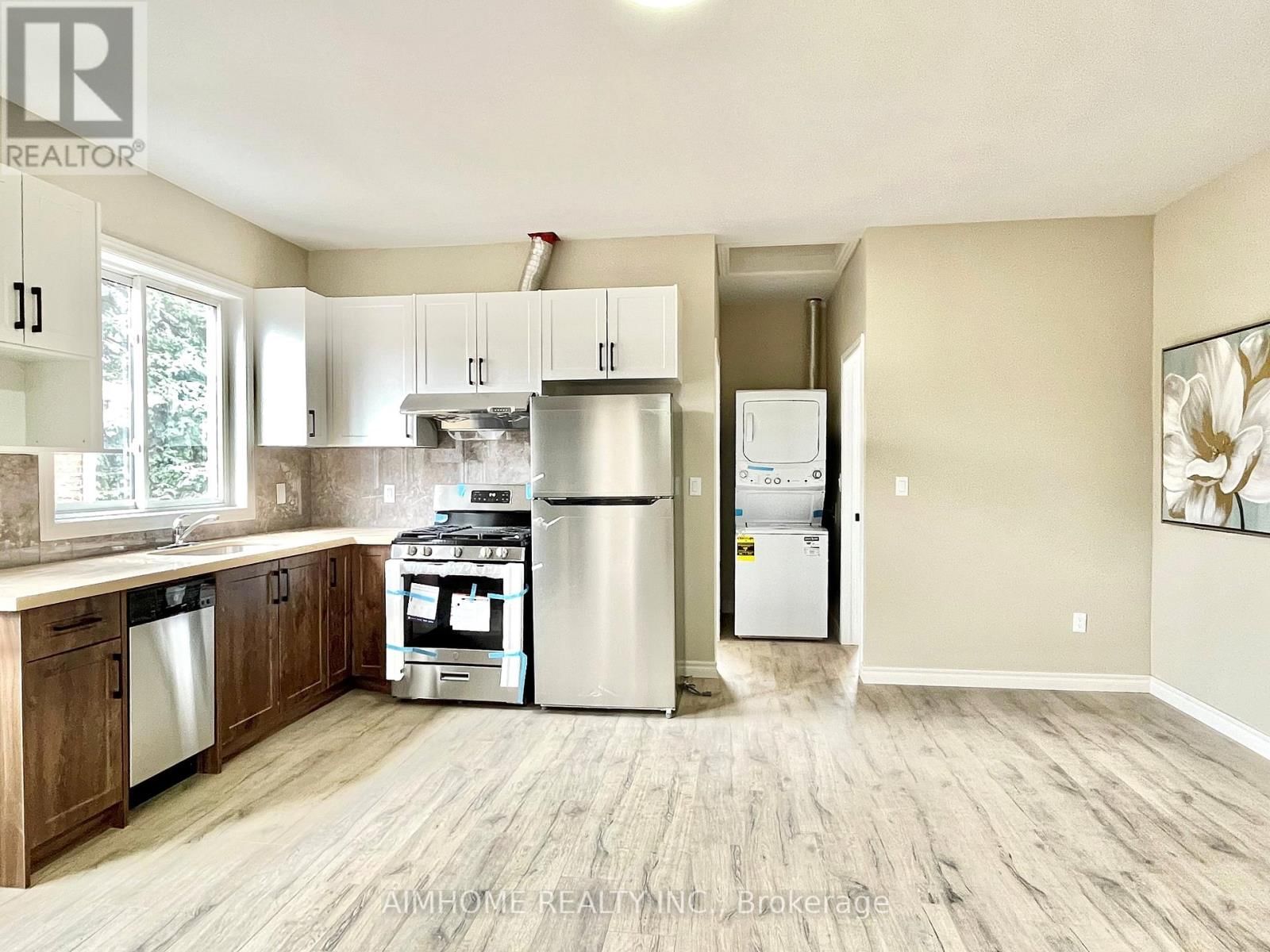 3 - 15 WADDINGTON CRESCENT Image 6