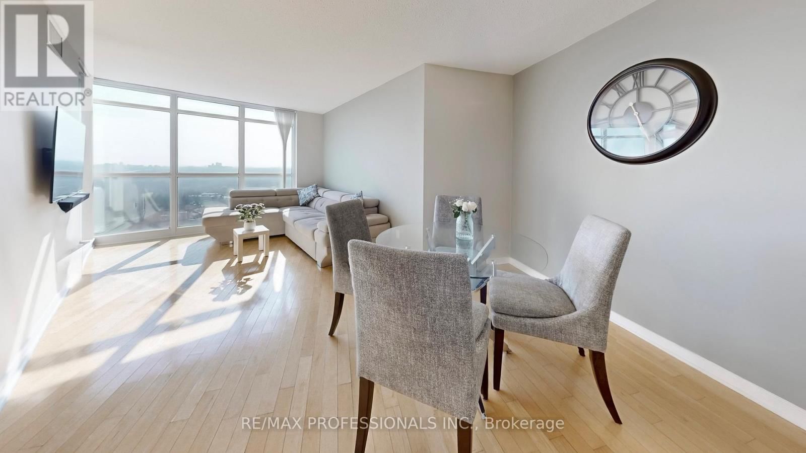 2705 - 30 HARRISON GARDEN BOULEVARD Image 14