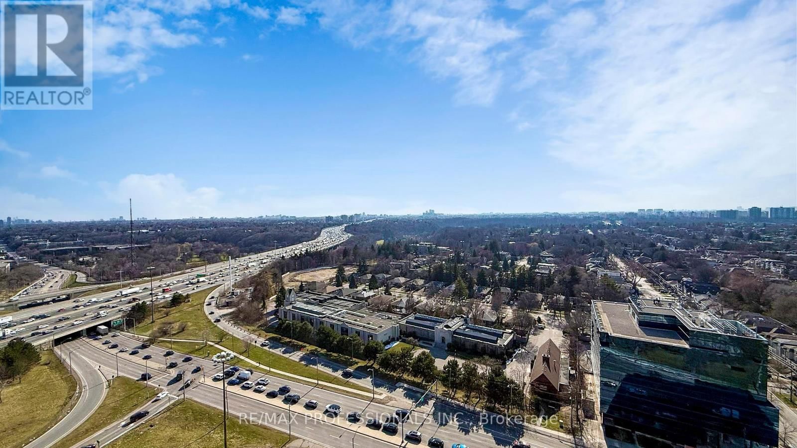 2705 - 30 HARRISON GARDEN BOULEVARD Image 29