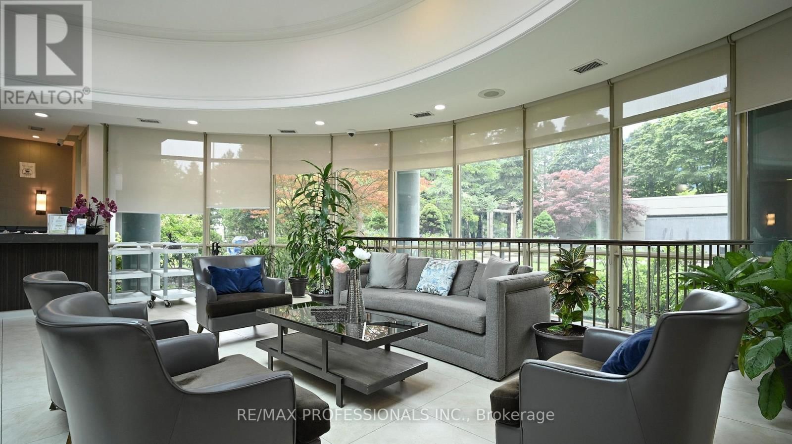 2705 - 30 HARRISON GARDEN BOULEVARD Image 38