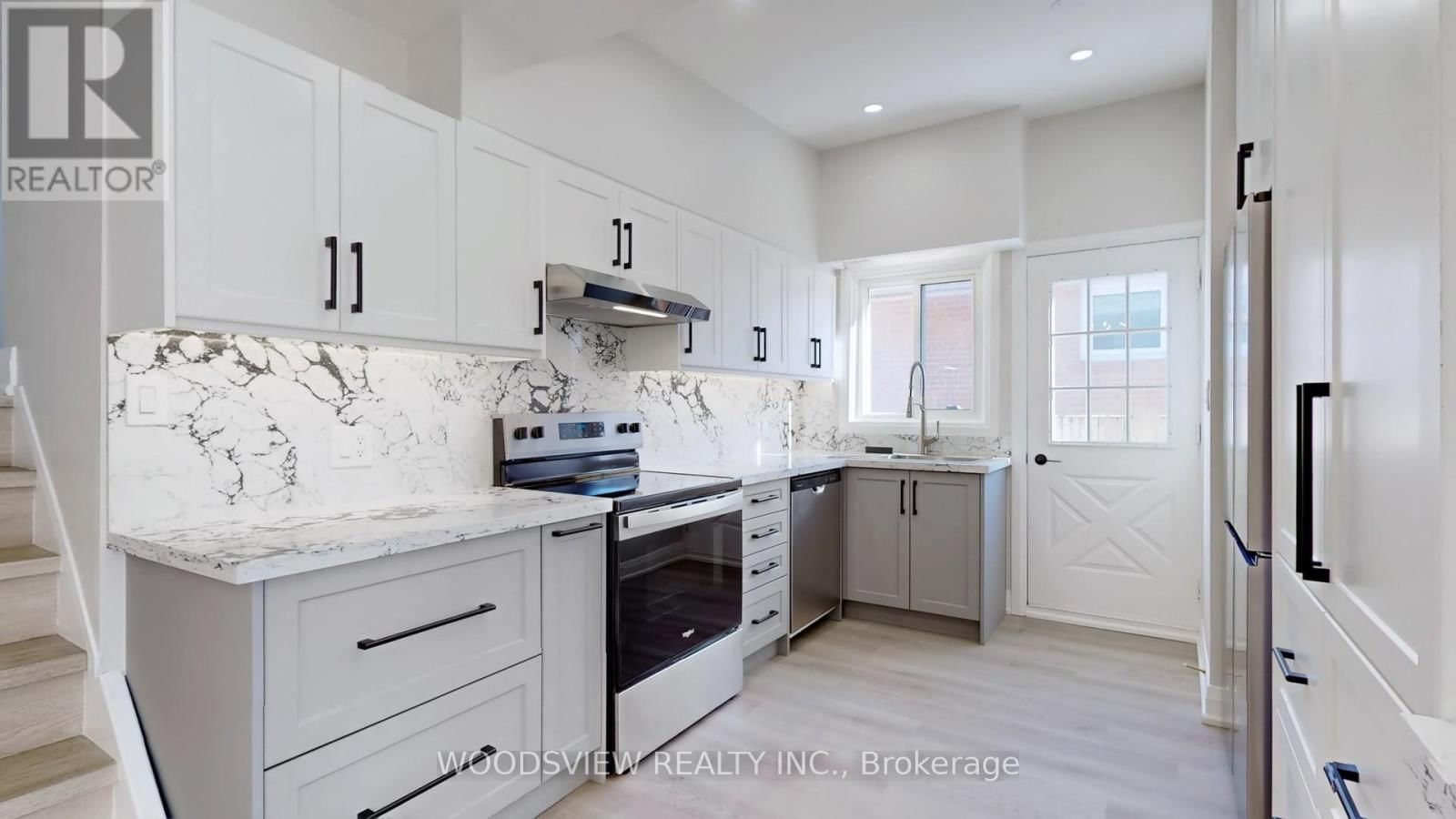 Main - 56 NIANTIC CRESCENT Image 2