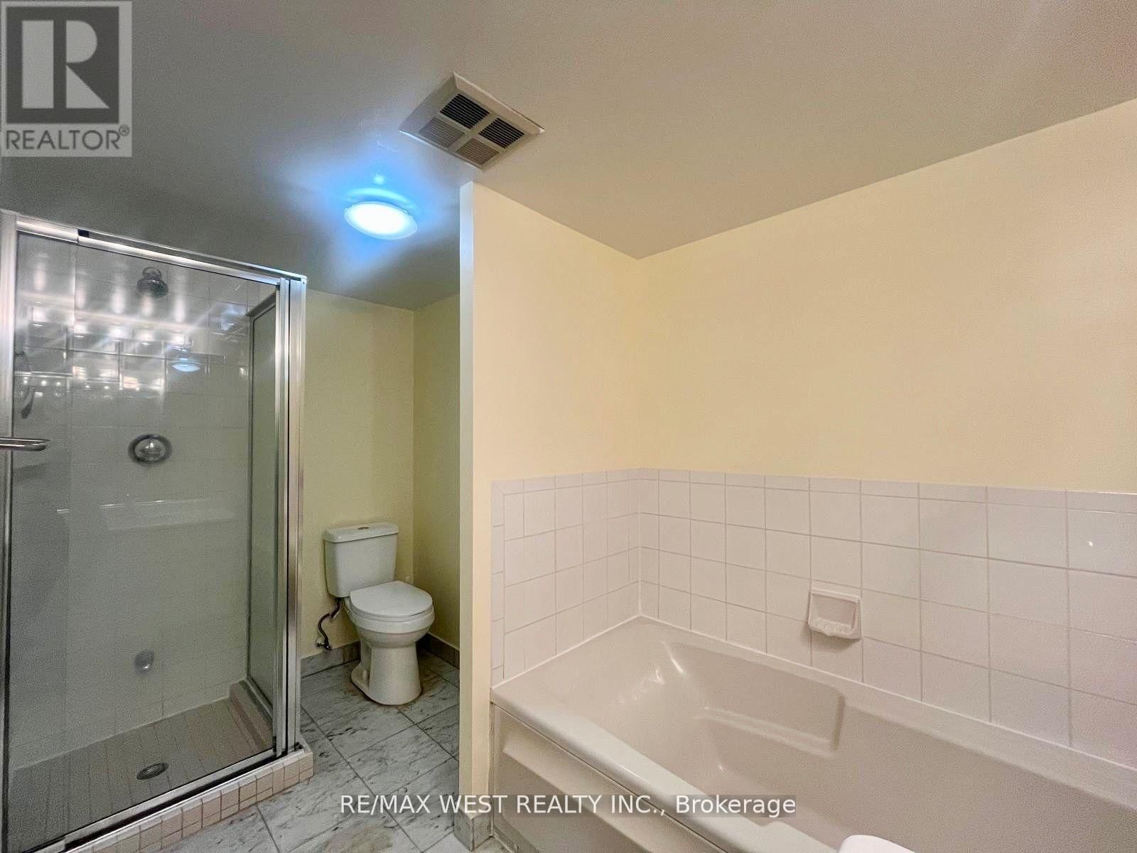 2511 - 10 YONGE STREET Image 21