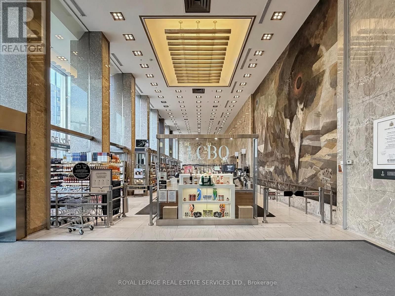 1623 - 111 ST. CLAIR AVENUE WEST Image 27