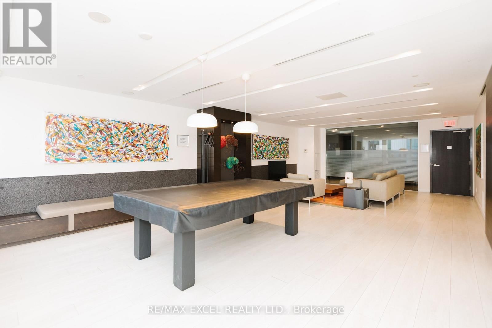 1307 - 170 SUMACH STREET Image 46