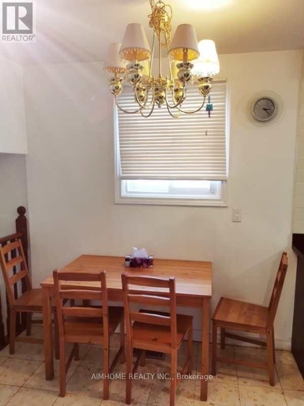 Upper - 62 MENTOR BOULEVARD Image 3