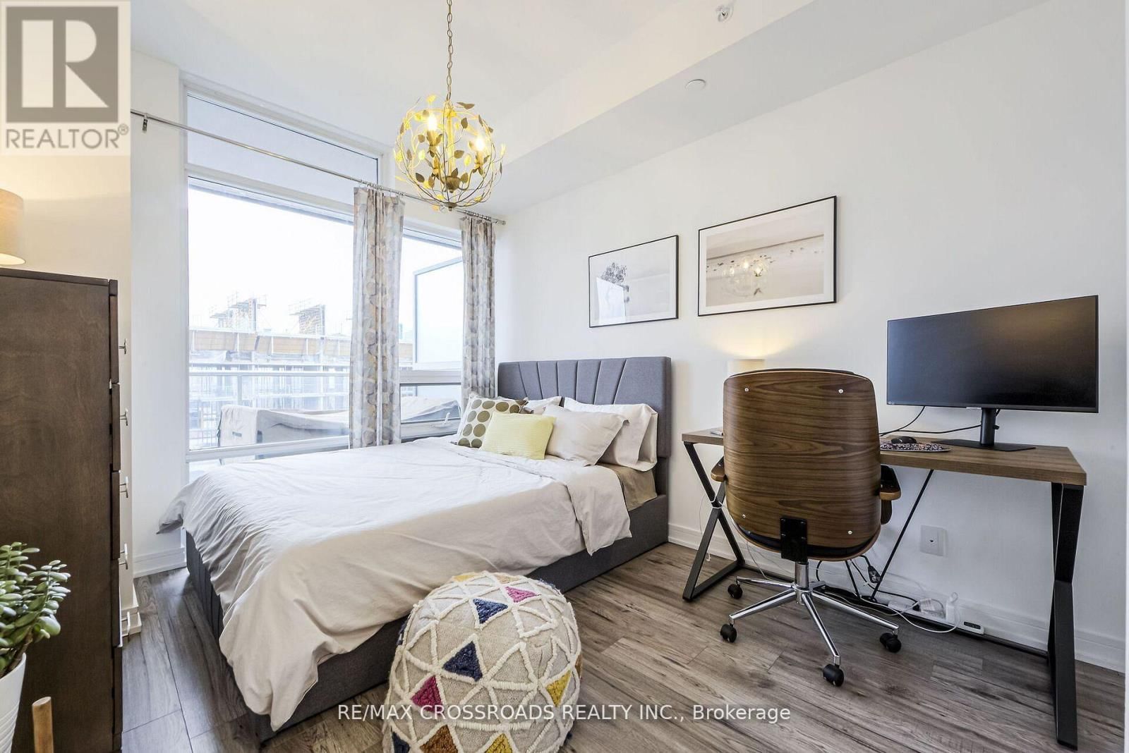 TPH10 - 621 SHEPPARD AVENUE EAST Image 24