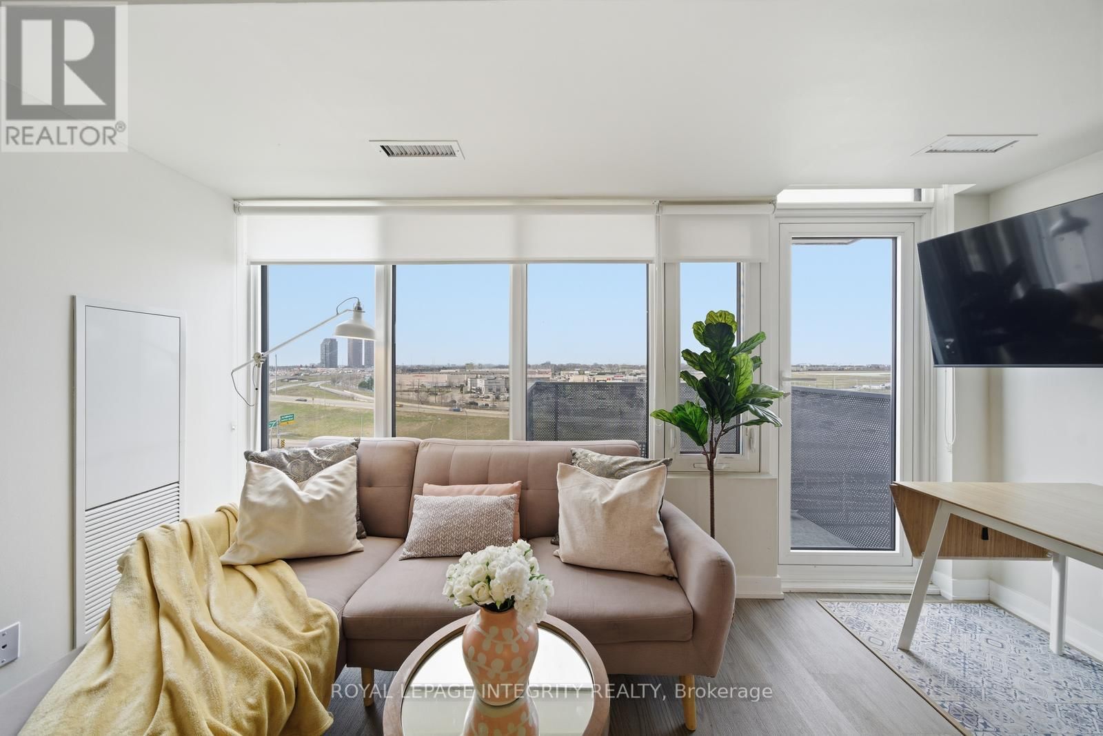 807 - 38 MONTE KWINTER COURT Image 12