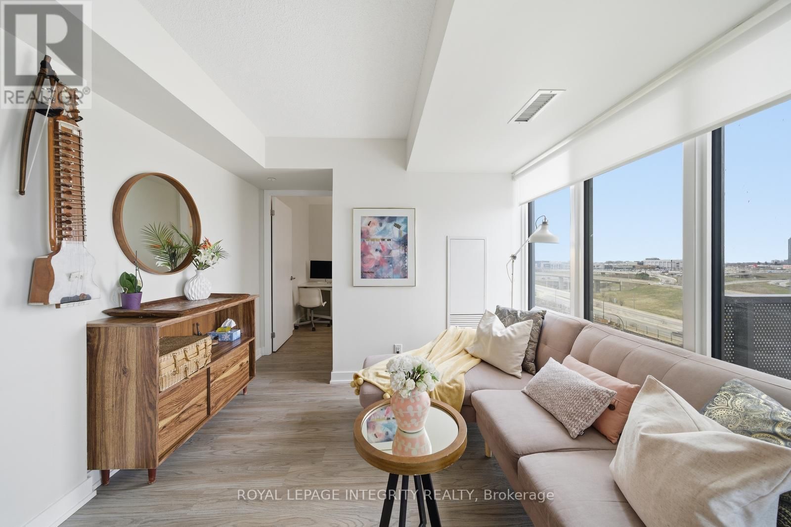 807 - 38 MONTE KWINTER COURT Image 18