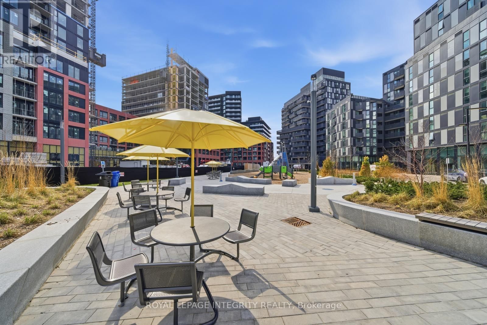 807 - 38 MONTE KWINTER COURT Image 39