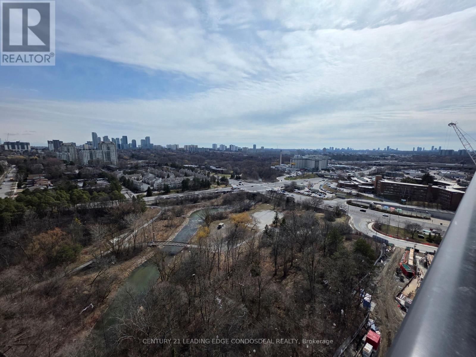 1902 - 29 GREEN TRAIL COURT Image 25