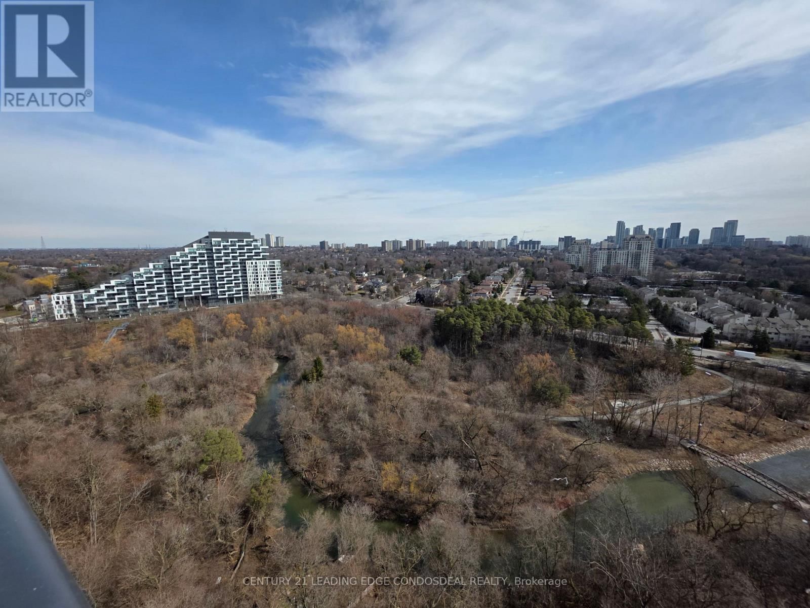 1902 - 29 GREEN TRAIL COURT Image 26