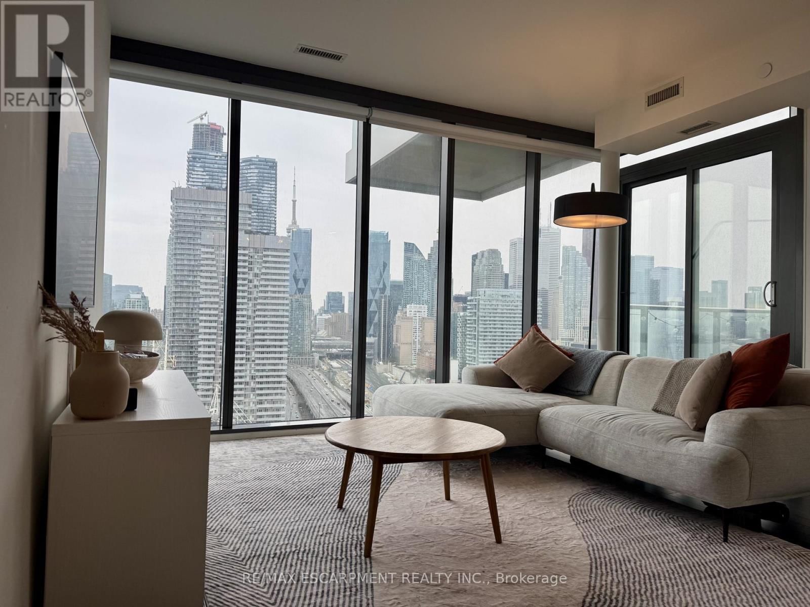 2702 - 16 BONNYCASTLE STREET Image 12