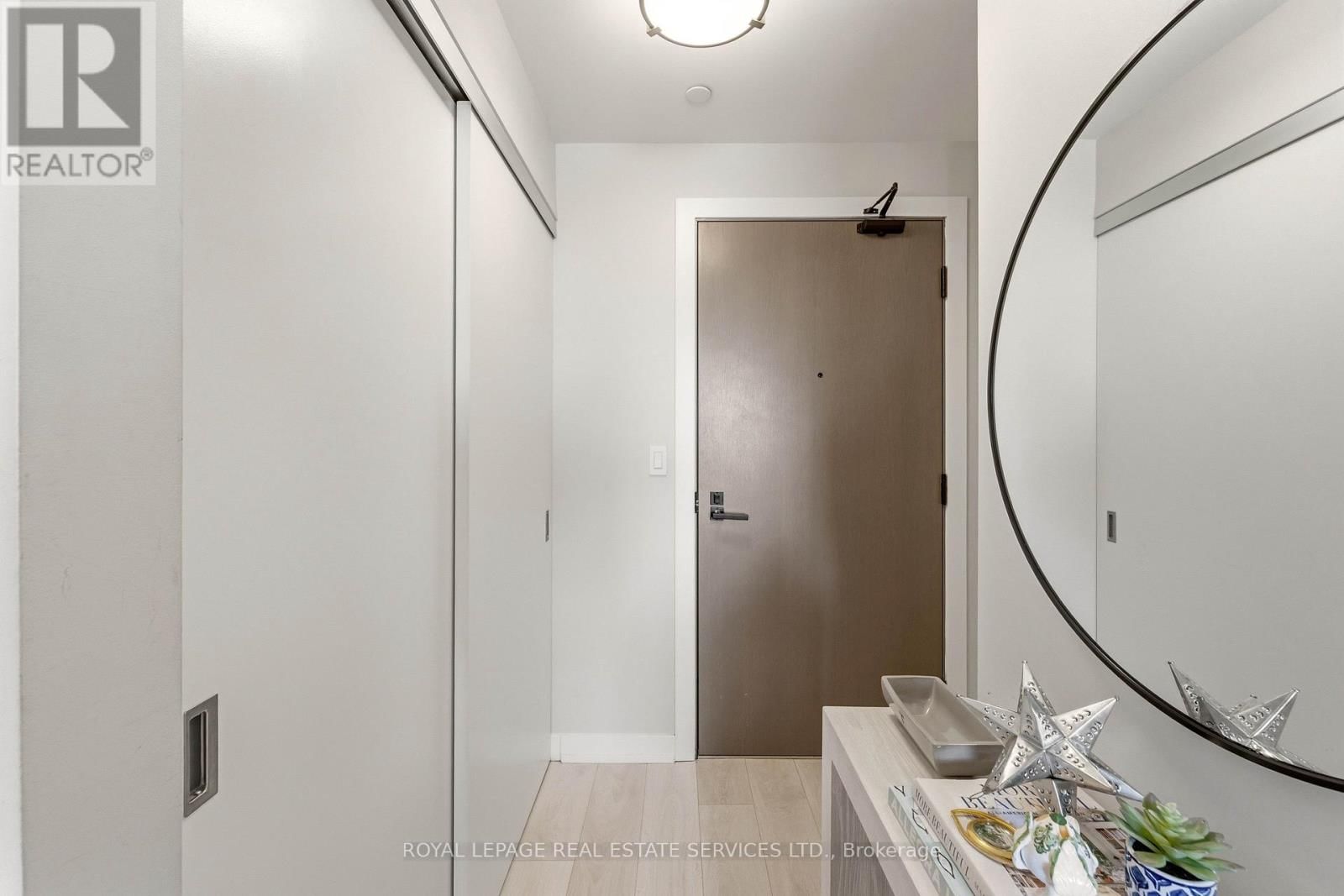 508 - 223 ST CLAIR AVENUE WEST Image 4