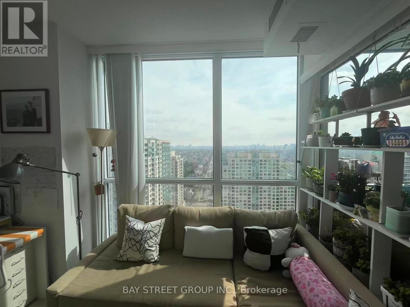 1905 - 5180 YONGE STREET Image 11