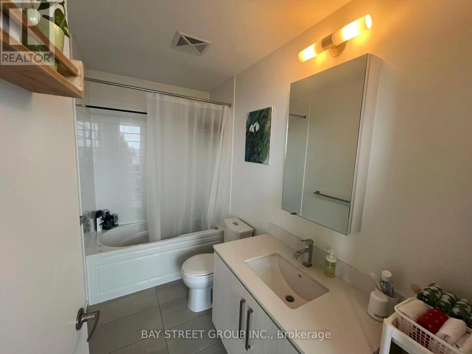 1905 - 5180 YONGE STREET Image 20