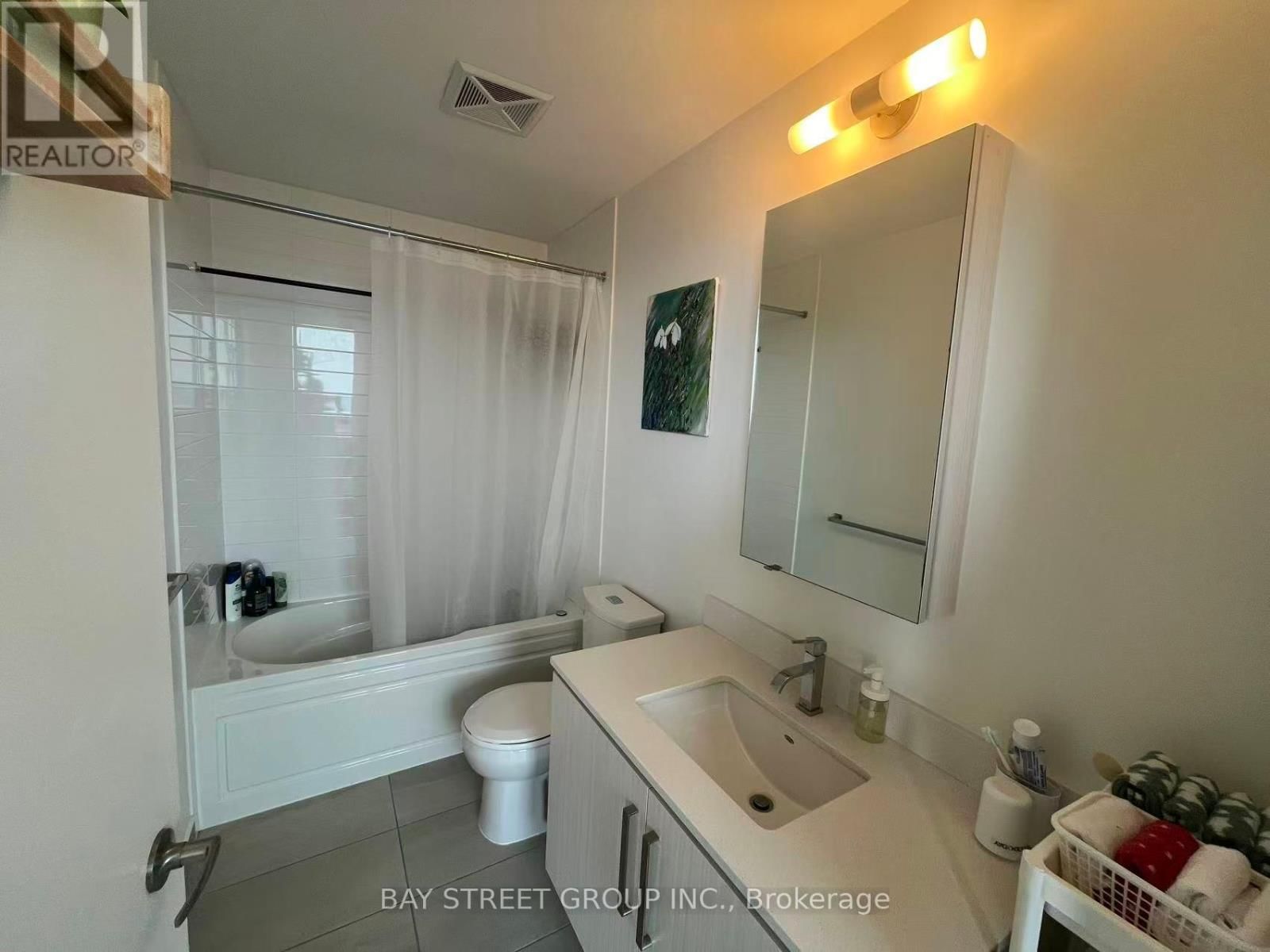 1905 - 5180 YONGE STREET Image 21