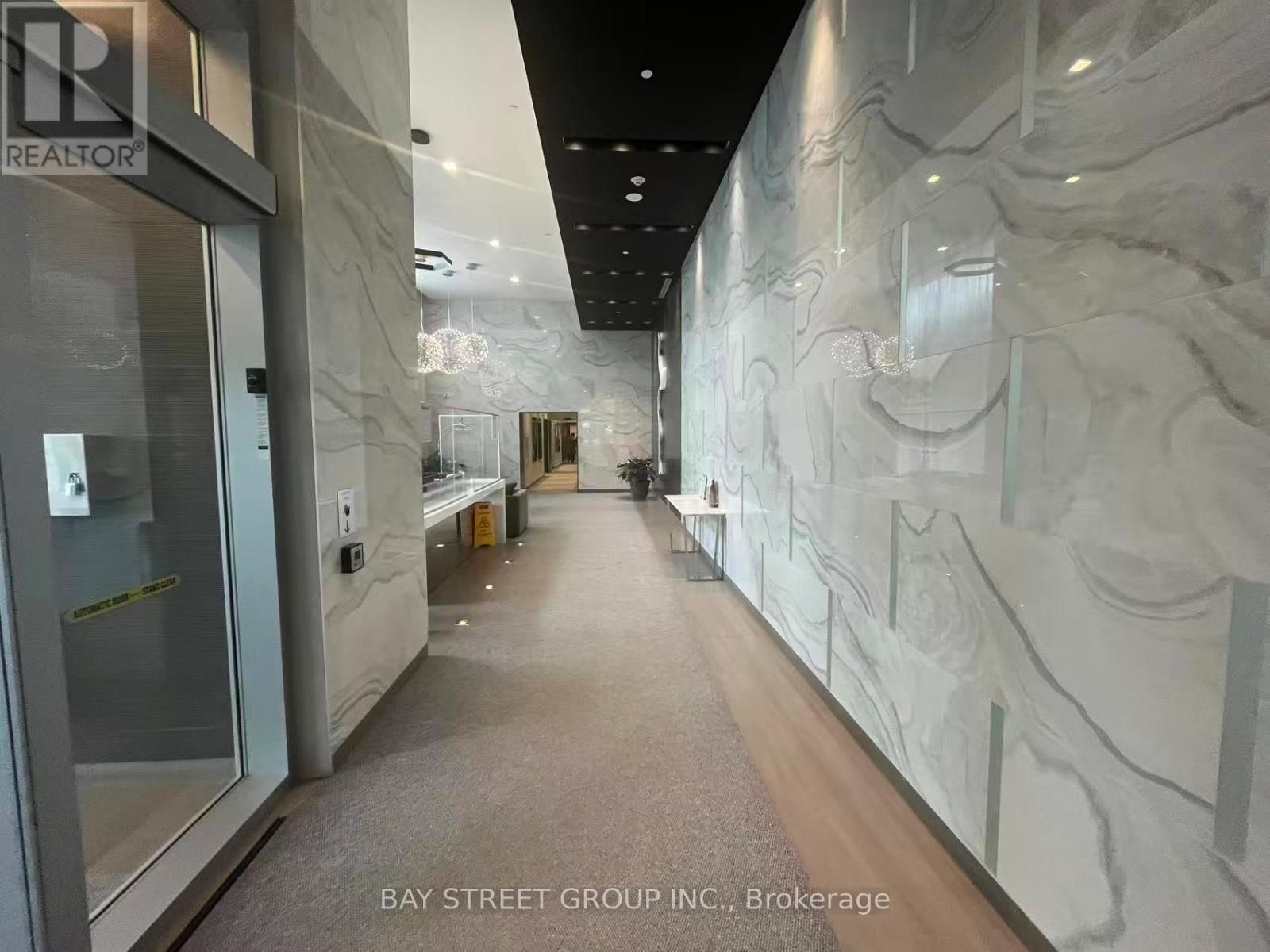 1905 - 5180 YONGE STREET Image 3