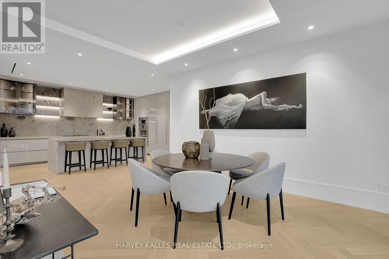 104 - 7 DALE AVENUE Image 13