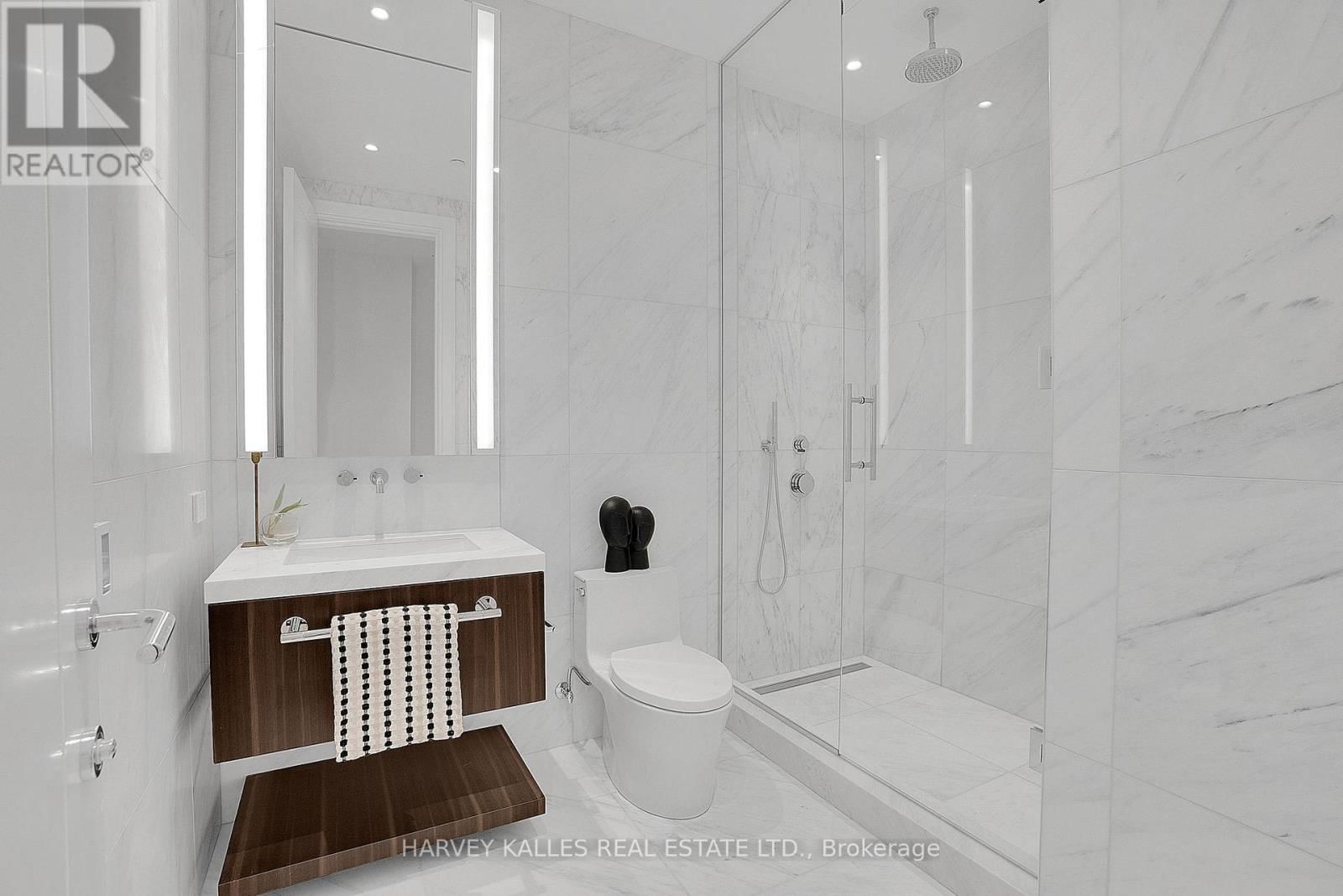 104 - 7 DALE AVENUE Image 27