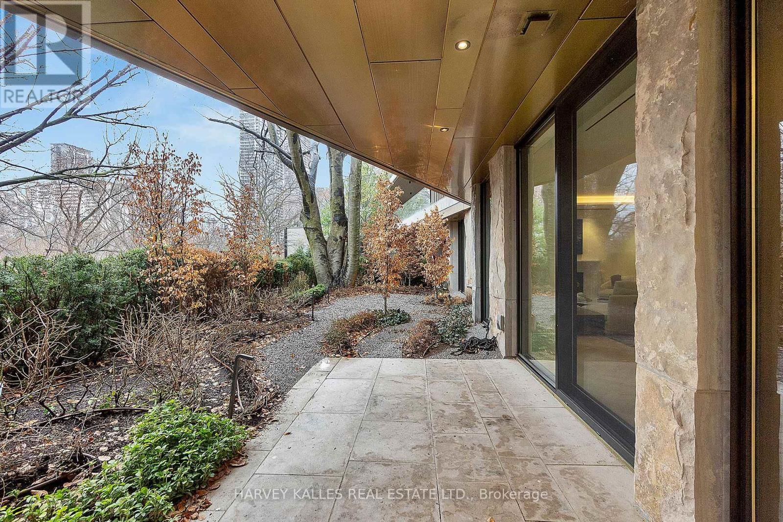 104 - 7 DALE AVENUE Image 30