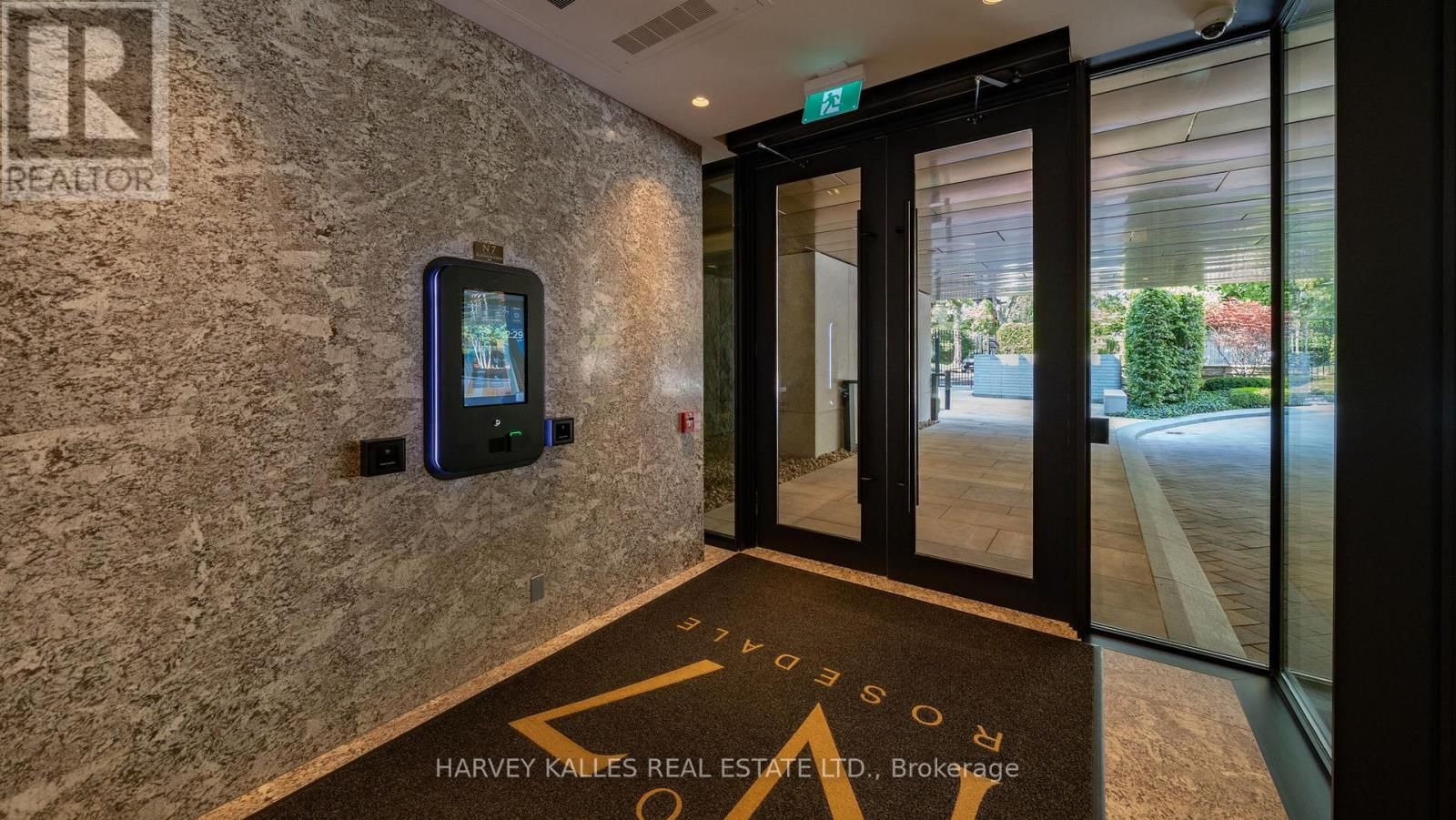 104 - 7 DALE AVENUE Image 35