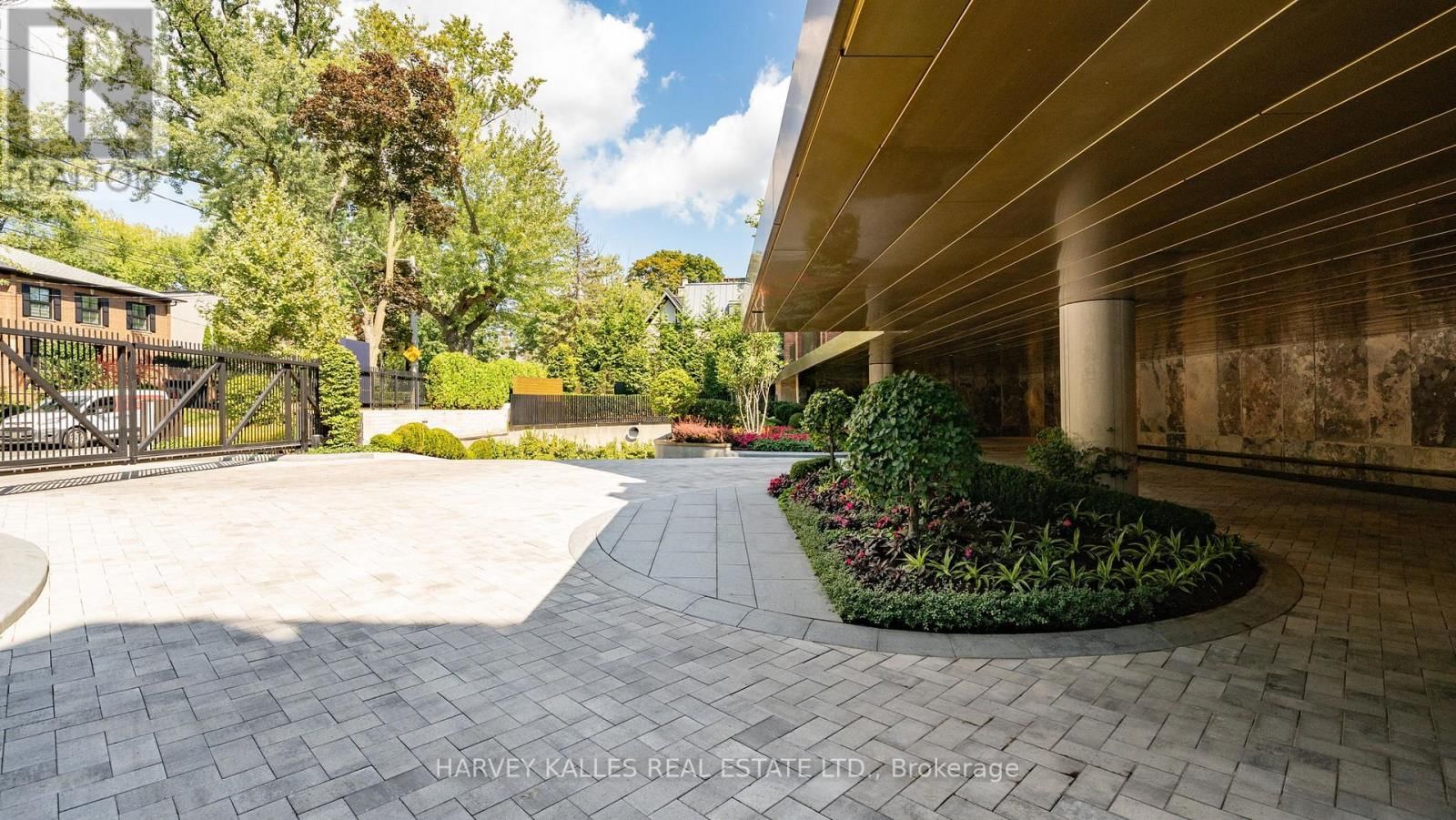 104 - 7 DALE AVENUE Image 40